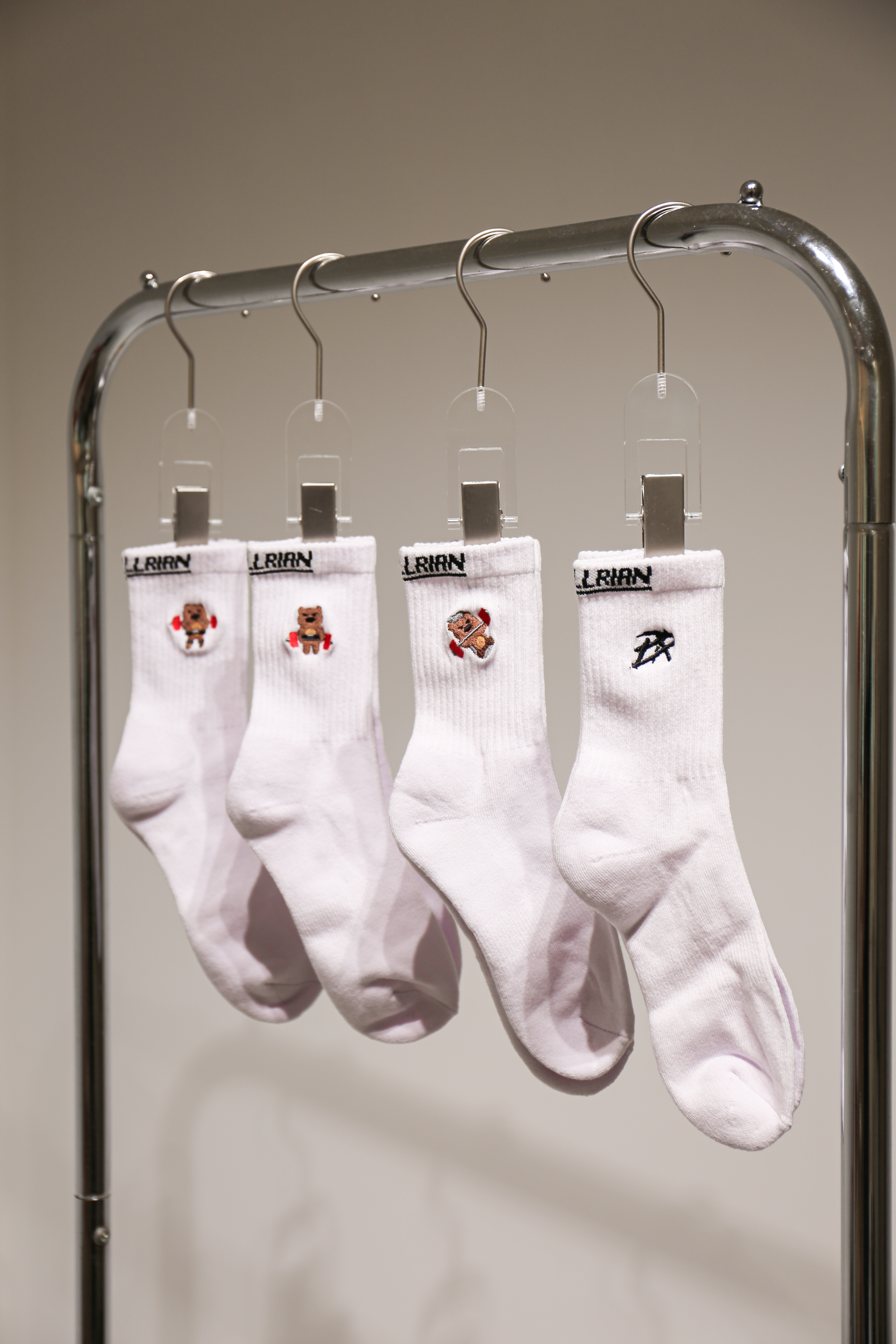 健力小煒熊經典款長襪-白