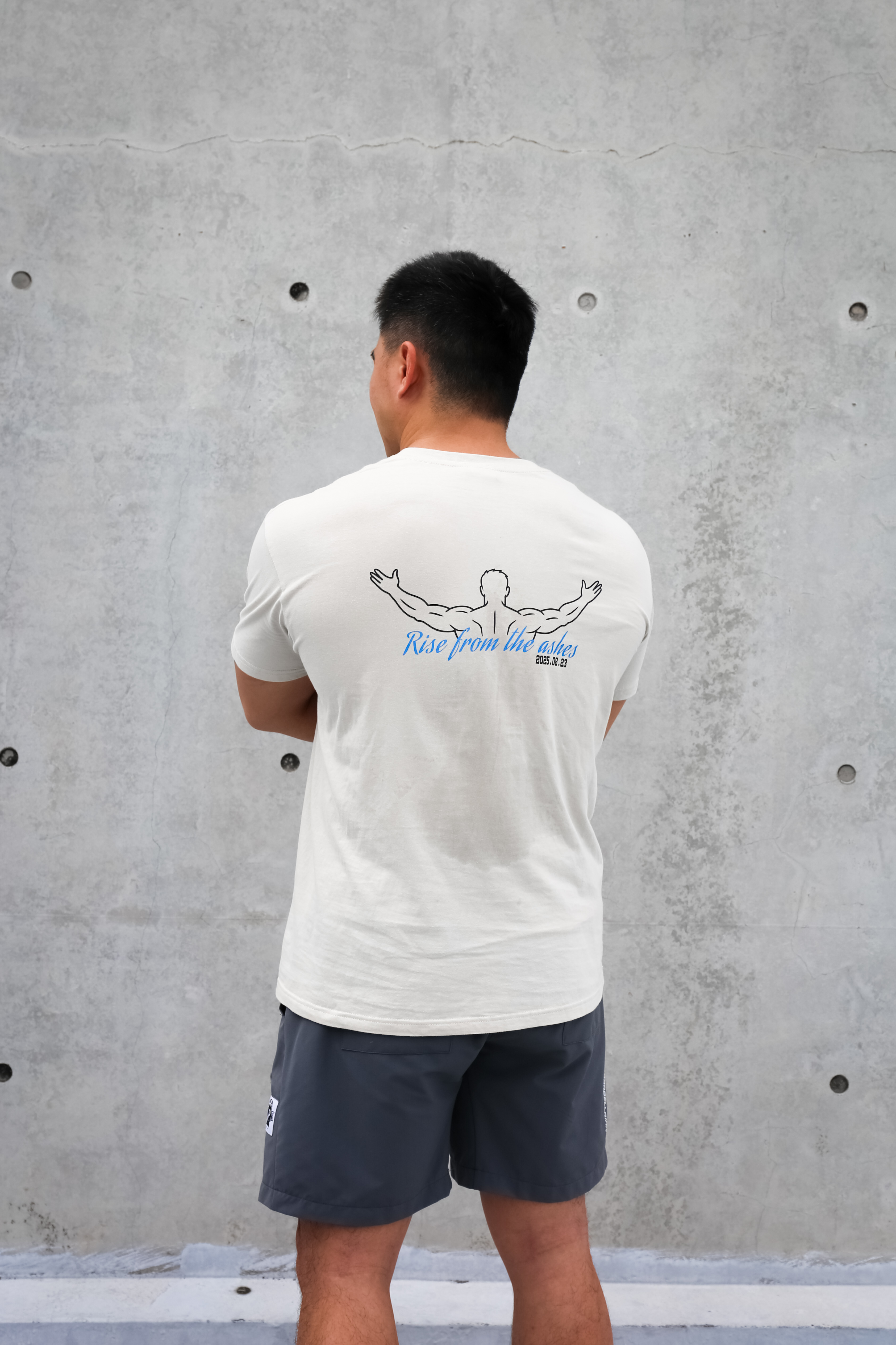 BARBELLRIAN 浴火重生 Rise from the ashes 紀念T-復古白(預購款)